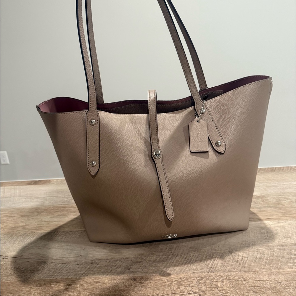 Coach Tan Leather Tote Bag with Classic Trapezoid Shape